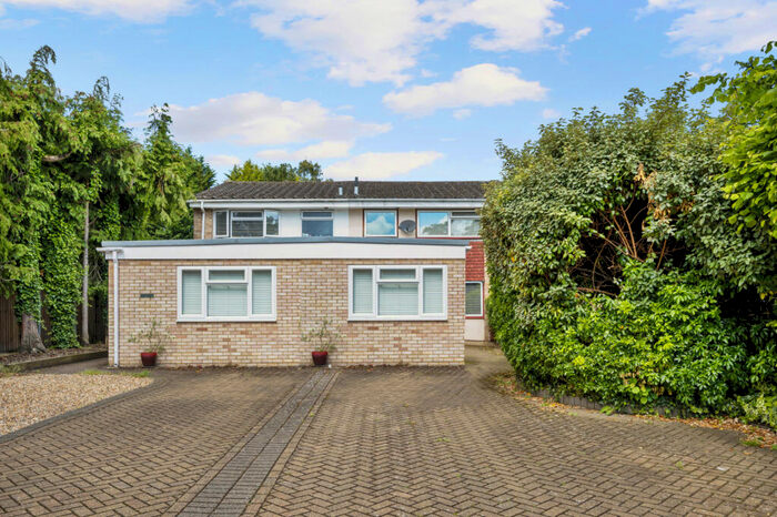 4 Bedroom Terraced House To Rent In St Vincent Road, Walton-On-Thames, Surrey, KT12