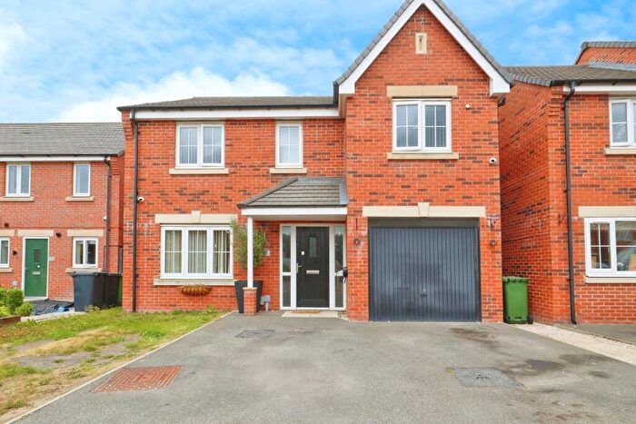 4 Bedroom Detached House For Sale In Maggie Barker Avenue, Leeds, LS15