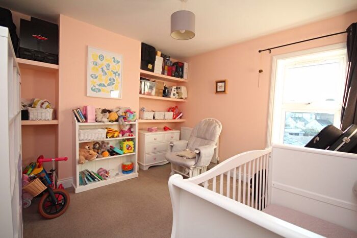 2 Bedroom Semi-Detached House For Sale In Priory Road, Tonbridge, TN9
