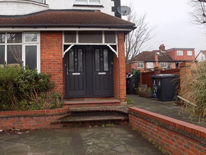 2 Bedroom Flat To Rent In Gunnersbury Lane, Acton, W3