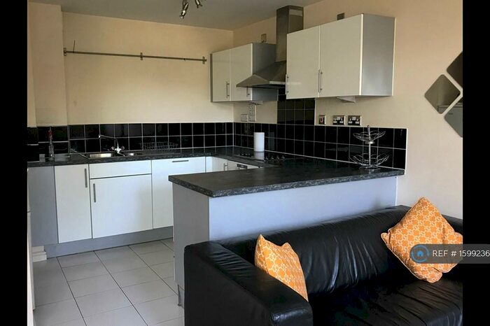 1 Bedroom Flat To Rent In Galleria Court, London, SE15