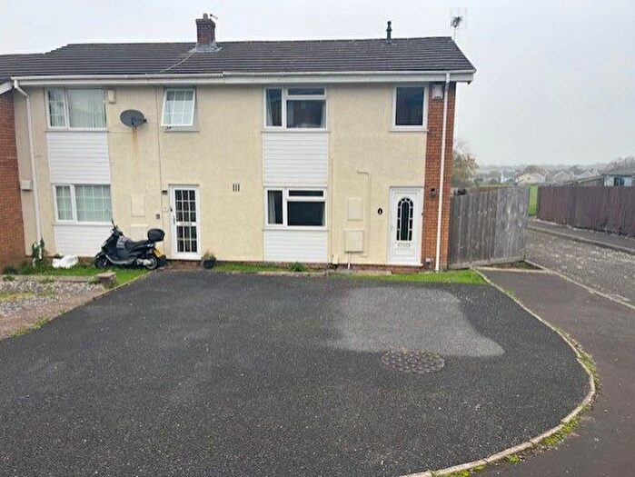 3 Bedroom End Of Terrace House To Rent In St David’S Close, Loughor, Swansea, SA4