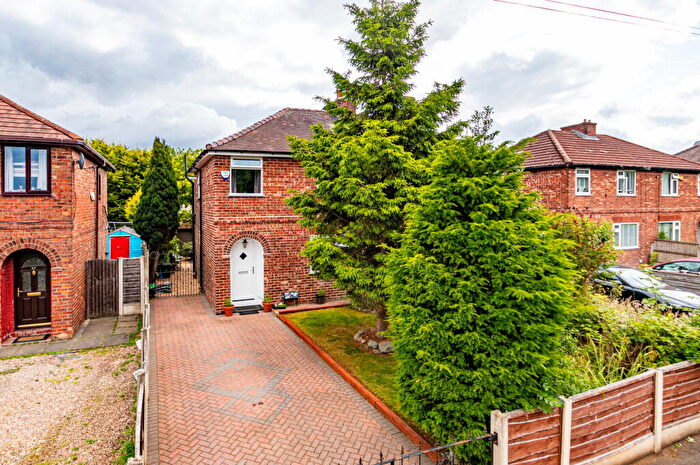 3 Bedroom Semi-Detached House For Sale In Ackers Lane, Carrington, Manchester, M31