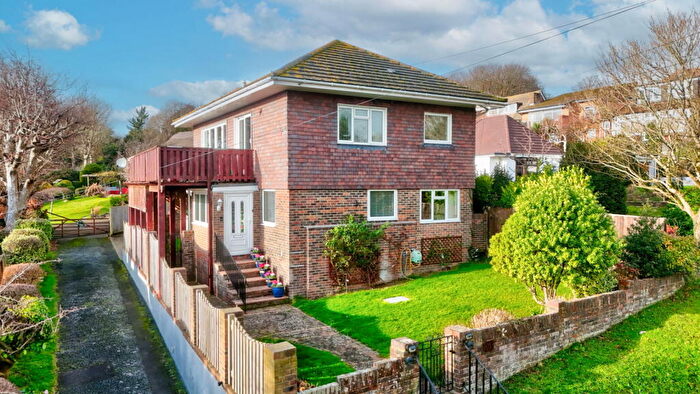 4 Bedroom Detached House For Sale In Mill Road, North Lancing, BN15