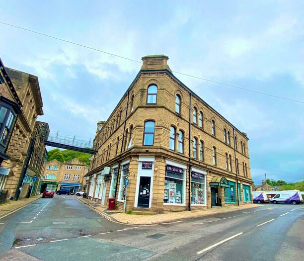 2 Bedroom Apartment To Rent In Carlton Chambers, Albert Street, Hebden Bridge, HX7
