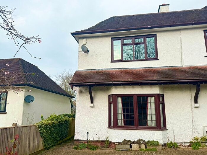 1 Bedroom Flat To Rent In Royal Chase, Tunbridge Wells, TN4