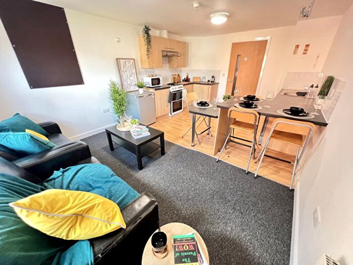 1 Bedroom Flat To Rent In Woodgate, Loughborough, LE11