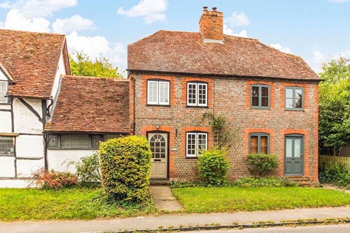2 Bedroom Terraced House For Sale In London Road, Blewbury, OX11