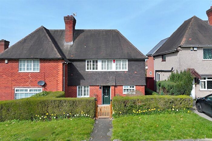 3 Bedroom Semi Detached House For Sale In Shenley Fields Road, Birmingham, B29