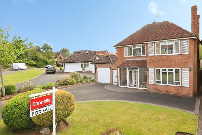 3 Bedroom Detached House For Sale In Sabrina Road, Wightwick, Wolverhampton, WV6