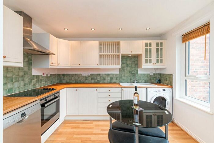 2 Bedroom Flat To Rent In Orchard Place, Jesmond, Newcastle Upon Tyne, NE2