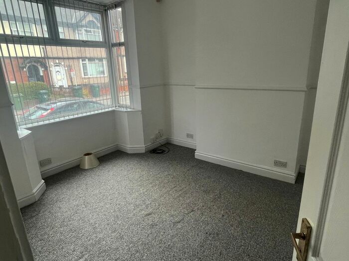 3 Bedroom Terraced House To Rent In Gulson Road, Coventry, CV1