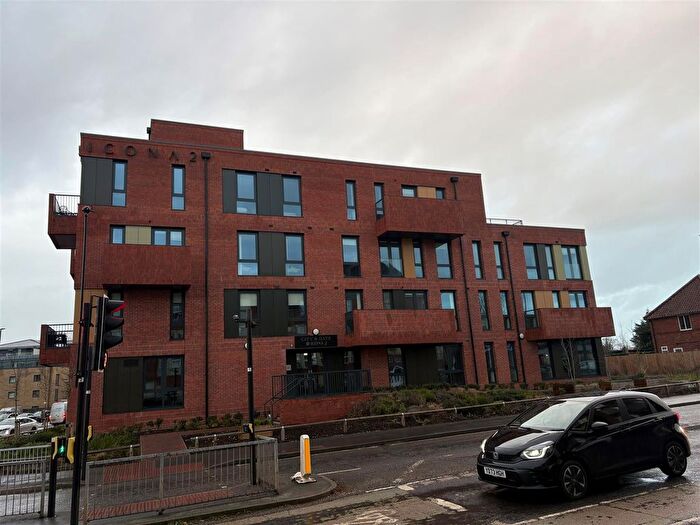 1 Bedroom Flat To Rent In Eboracum Way, York, YO31