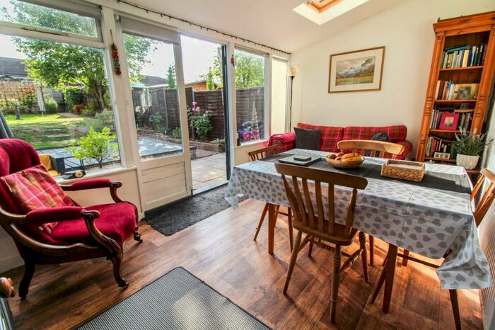 2 Bedroom Semi-Detached House For Sale In Water Road, Reading, RG30