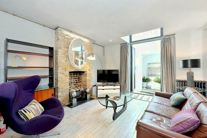 1 Bedroom Flat To Rent In Lots Road, Chelsea, SW10