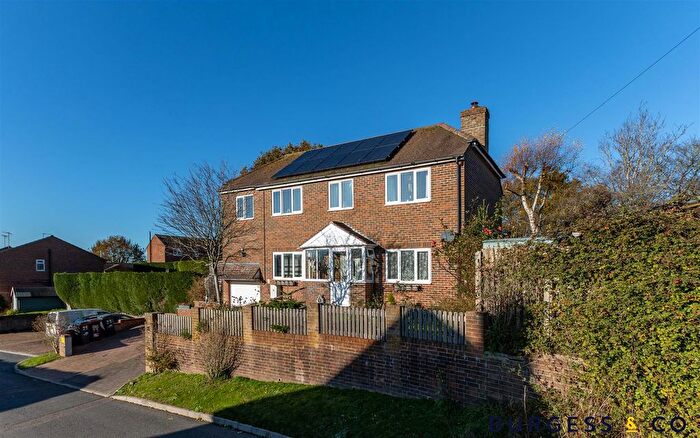 4 Bedroom Detached House For Sale In Smith Close, Ninfield, TN33