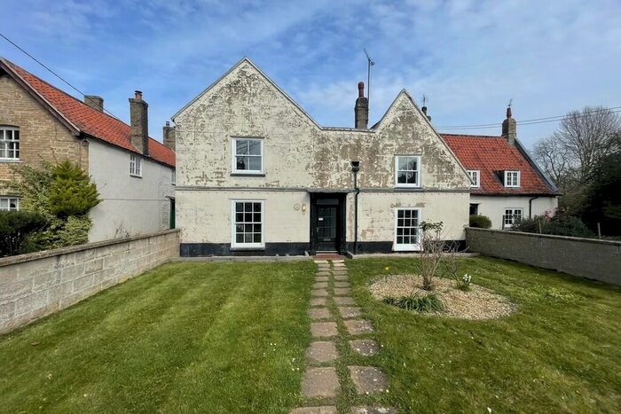 4 Bedroom Detached House To Rent In High Street, Northwold, IP26