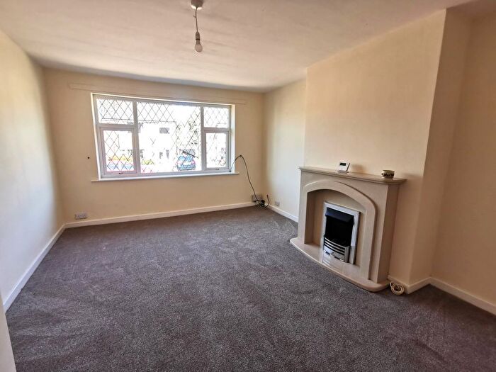 2 Bedroom Semi-Detached Bungalow For Sale In Hoghton Road Leyand, Leyland, PR25