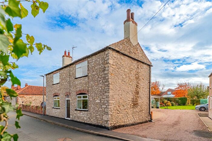 3 Bedroom Cottage For Sale In Ings Lane, Beal, Goole, DN14