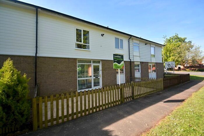 3 Bedroom Terraced House To Rent In Abbey Road, Basingstoke, RG24