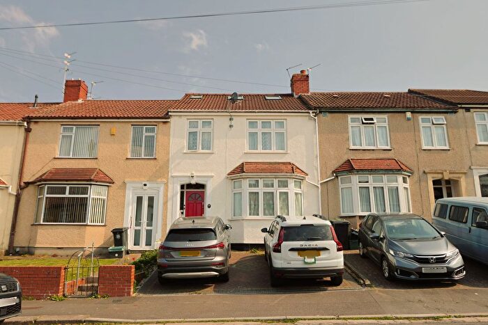 6 Bedroom Terraced House To Rent In Cecil Avenue, Bristol, BS5