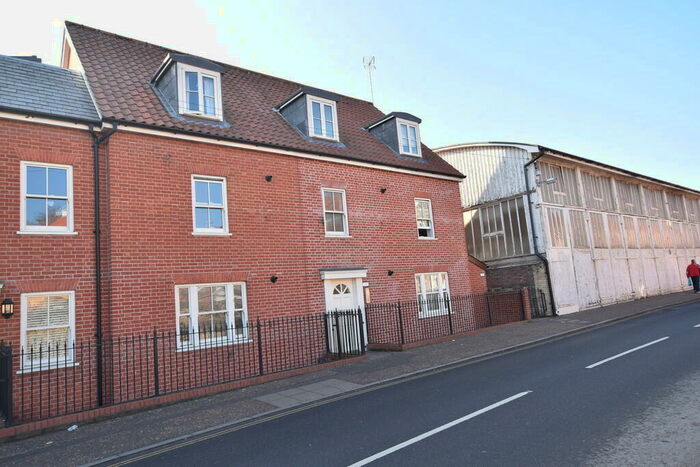 1 Bedroom Apartment To Rent In Minstergate, Thetford, IP24