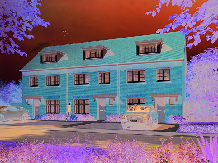 3 Bedroom Semi-Detached House For Sale In Roman Road, Ingatestone, CM4