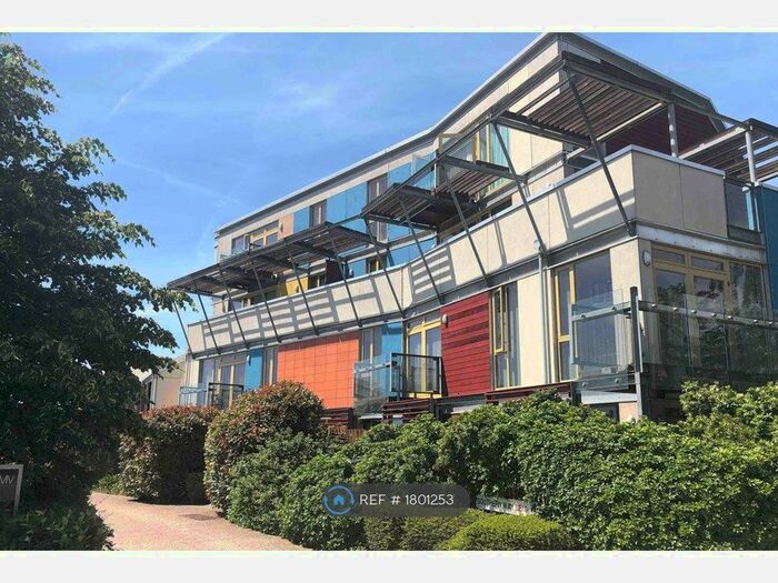 1 Bedroom Flat To Rent In Cottrell Court, London, SE10