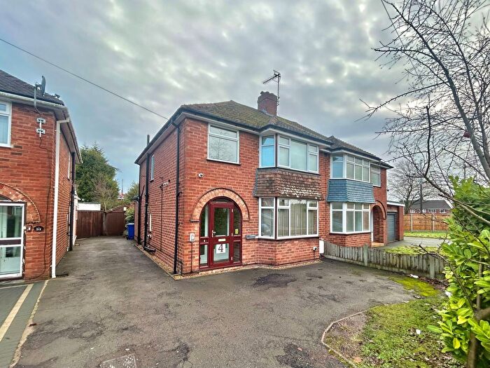 3 Bedroom Semi-Detached House For Sale In Beechfield Grove, Bramford Estate, Coseley, WV14