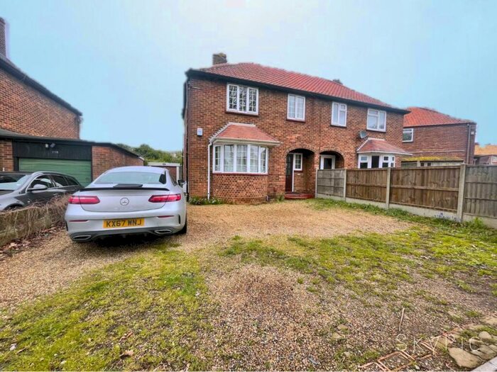 3 Bedroom Semi-Detached House To Rent In Boundary Road, Norwich, NR6