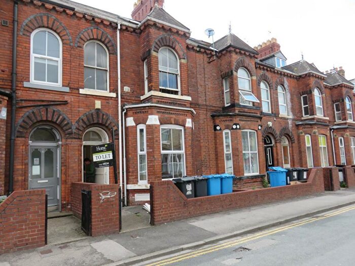 3 Bedroom Flat To Rent In Peel St, Hull, HU3