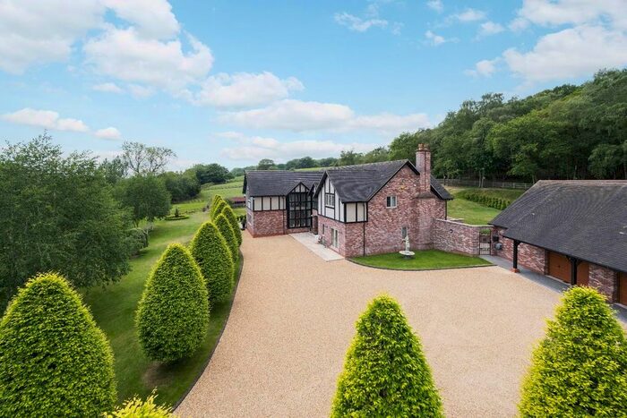 7 Bedroom Detached House For Sale In Stone House Lane, Bickerton, Malpas, SY14