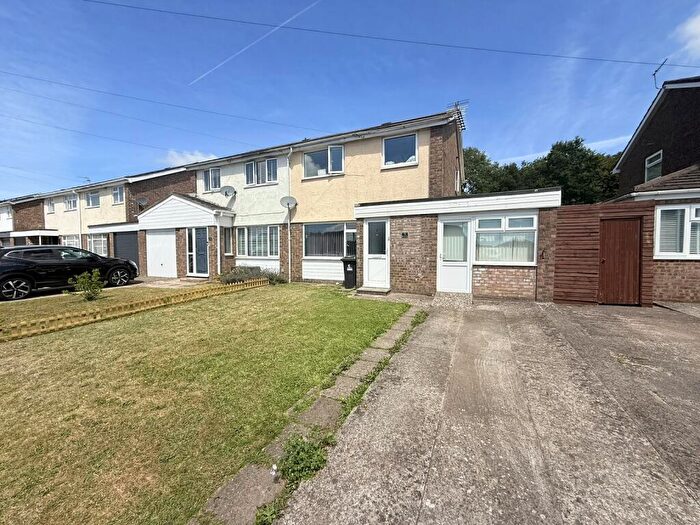 3 Bedroom Semi-Detached House For Sale In Swallow Drive, Caldicot, Newport., NP26