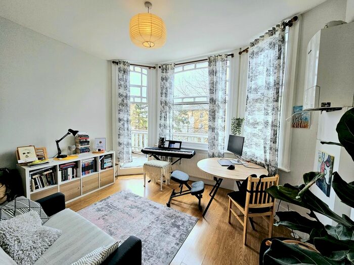 1 Bedroom Flat To Rent In Hornsey Lane, Highgate, N6