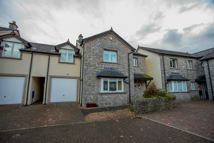 4 Bedroom Link Detached House To Rent In Town Head Fold, Holme, Carnforth, LA6