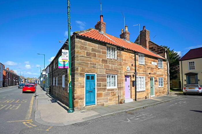 3 Bedroom Cottage For Sale In Church Street, Guisborough, TS14