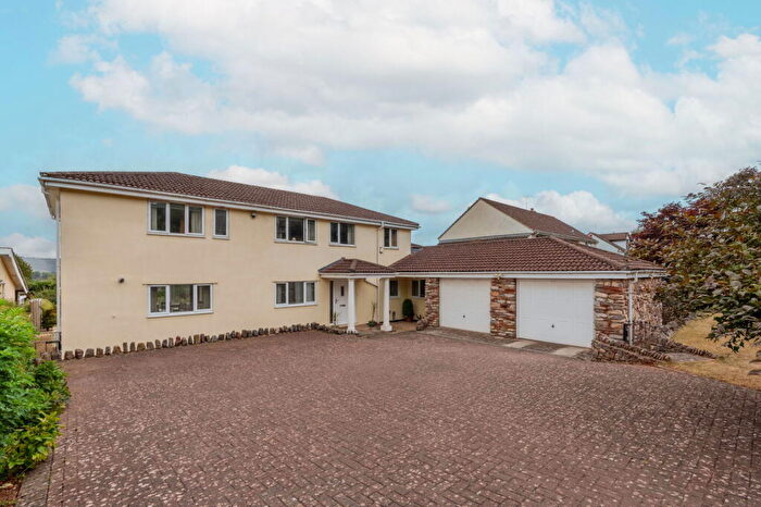 6 Bedroom Detached House For Sale In Ropers Lane, Wrington, BS40