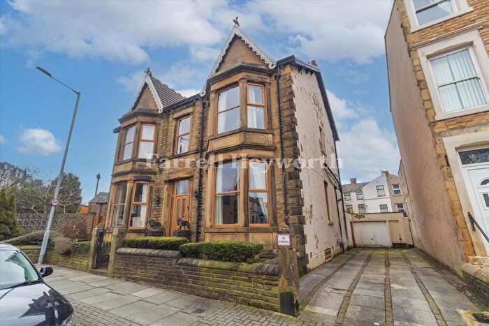 5 Bedroom House For Sale In Clarendon Road, Morecambe, LA4