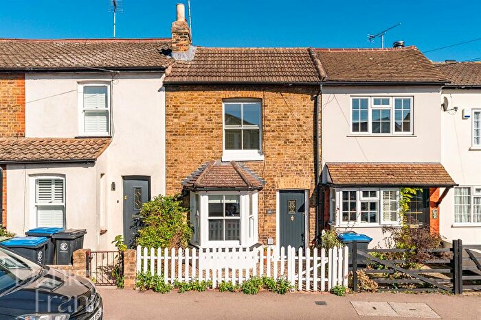2 Bedroom Terraced House For Sale In Forest Road, Loughton, IG10