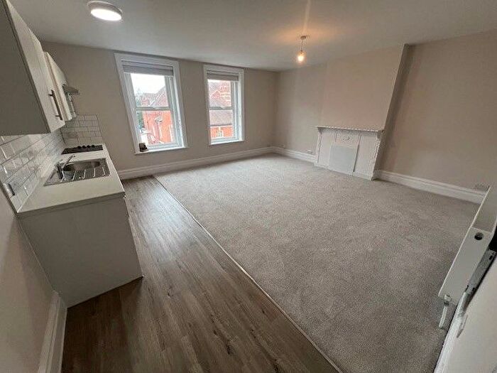 Studio To Rent In Poole Road, Bournemouth, BH4