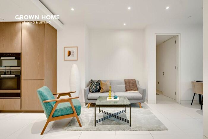 2 Bedroom Apartment For Sale In Sugar Quay, Water Lane, London, EC3R