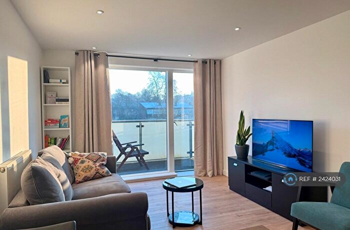 2 Bedroom Flat To Rent In Conington Road, London, SE13