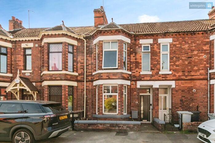 3 Bedroom Terraced House For Sale In Queen Street, Crewe, Cheshire, CW1