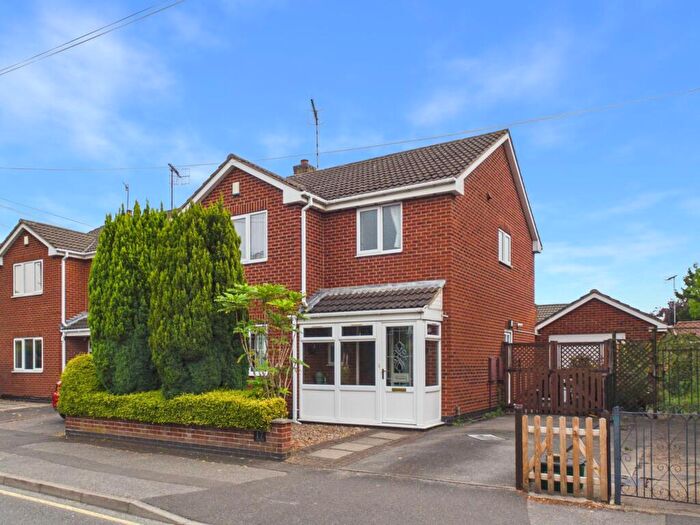 3 Bedroom Detached House For Sale In Arnot Hill Road, Arnold, Nottingham, NG5
