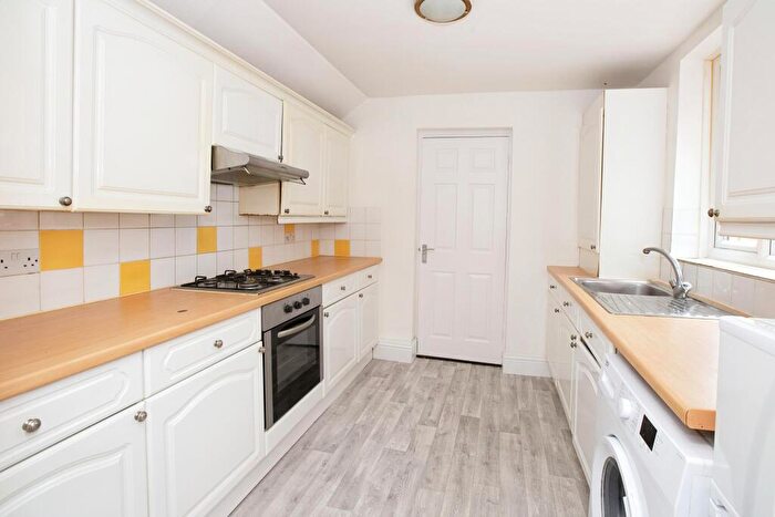 4 Bedroom Terraced House To Rent In Poulett Road, London, E6