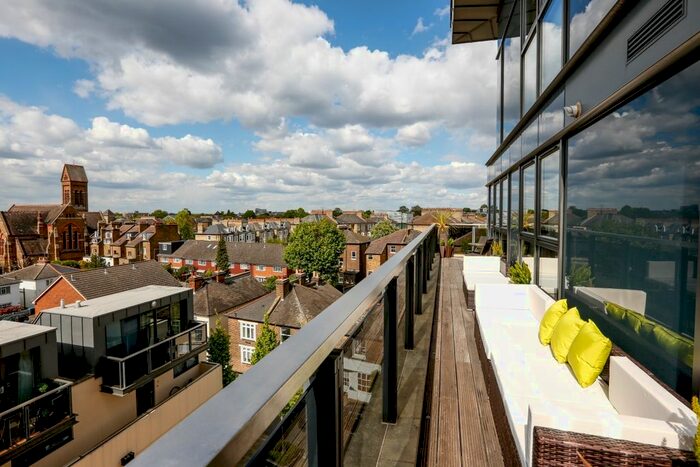 2 Bedroom Flat To Rent In St. Marys Road, Surbiton KT6