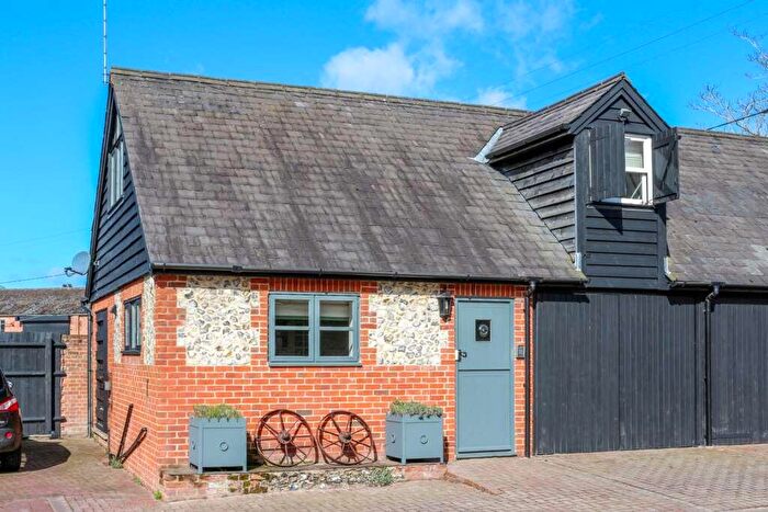 2 Bedroom Barn Conversion To Rent In Mill Lane, South Moreton, OX11