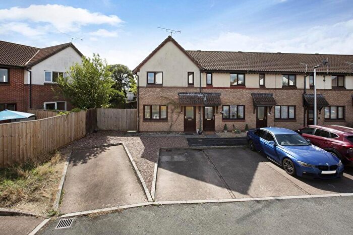 3 Bedroom End Of Terrace House For Sale In Hamilton Grove, Starcross, EX6