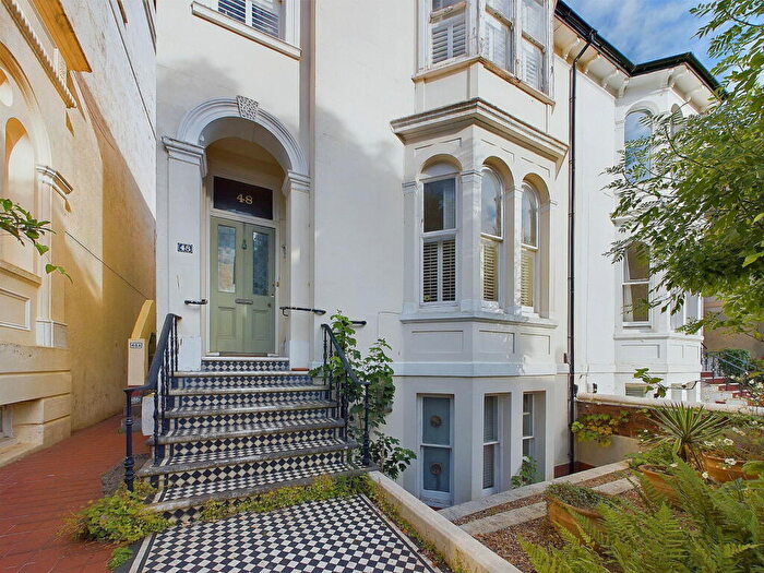 2 Bedroom Flat For Sale In Ventnor Villas, Hove, BN3