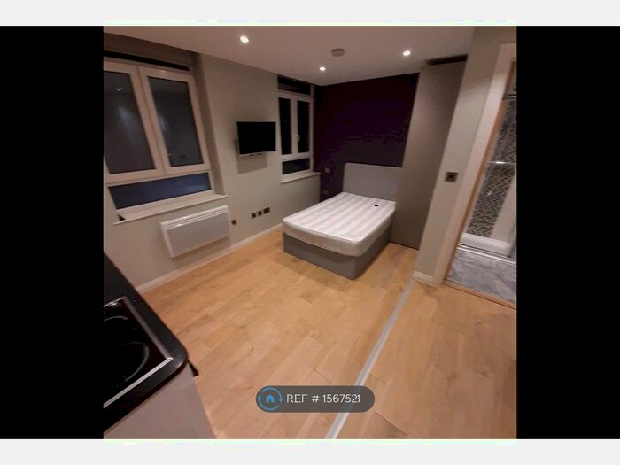 Studio To Rent In Mercia Grove, London, SE13